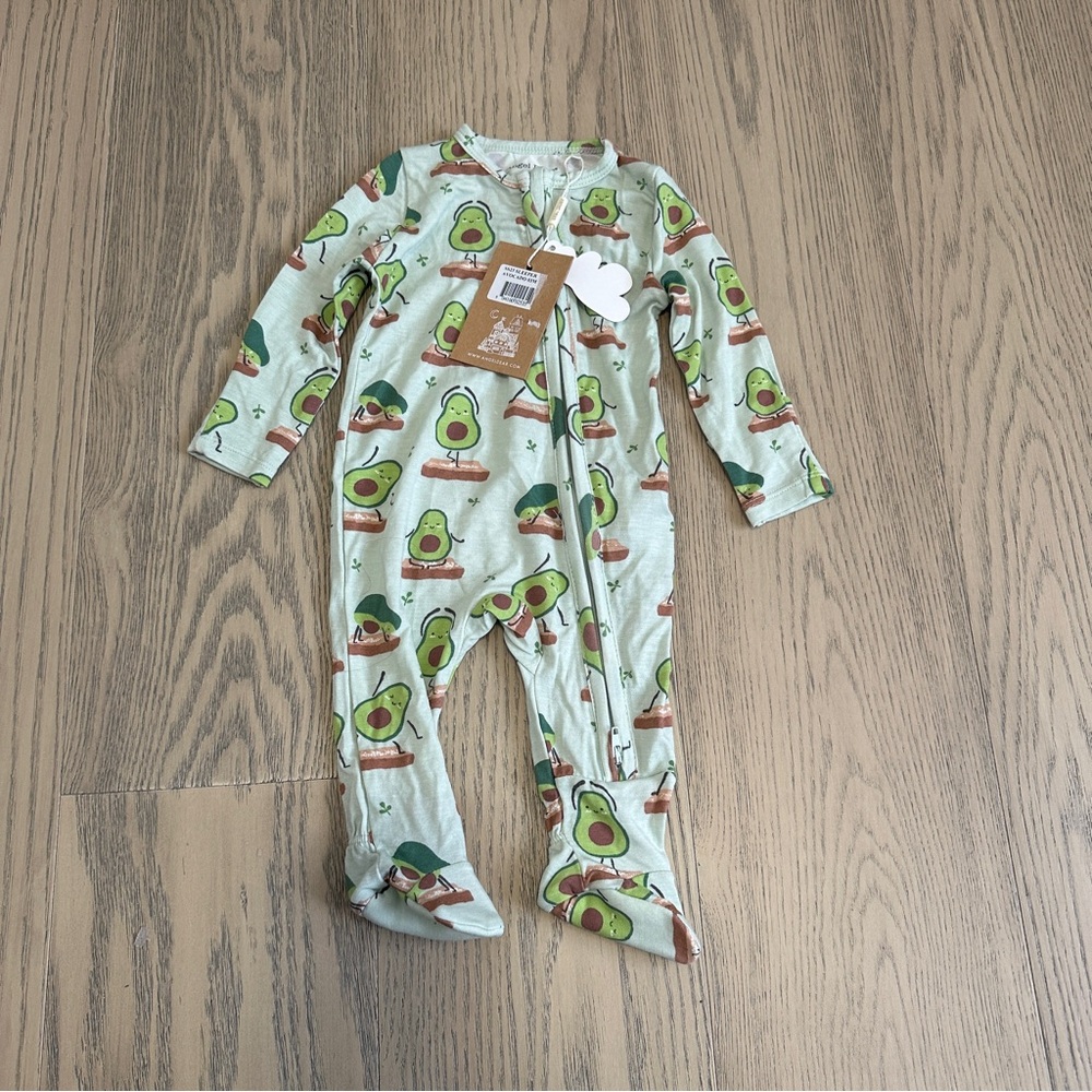 ⭐️3/$15⭐️ NWT Angel Dear Cotton Footie, 0-3 months